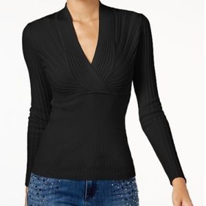 Like New Flattering Sweater